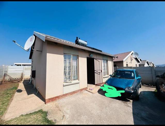 2 BEDROOM HOUSE FOR SALE IN SKY CITY